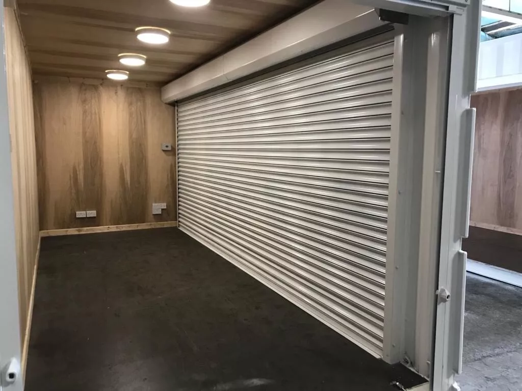 20ft x 8ft rolscherm zeecontainers - Afbeelding 4