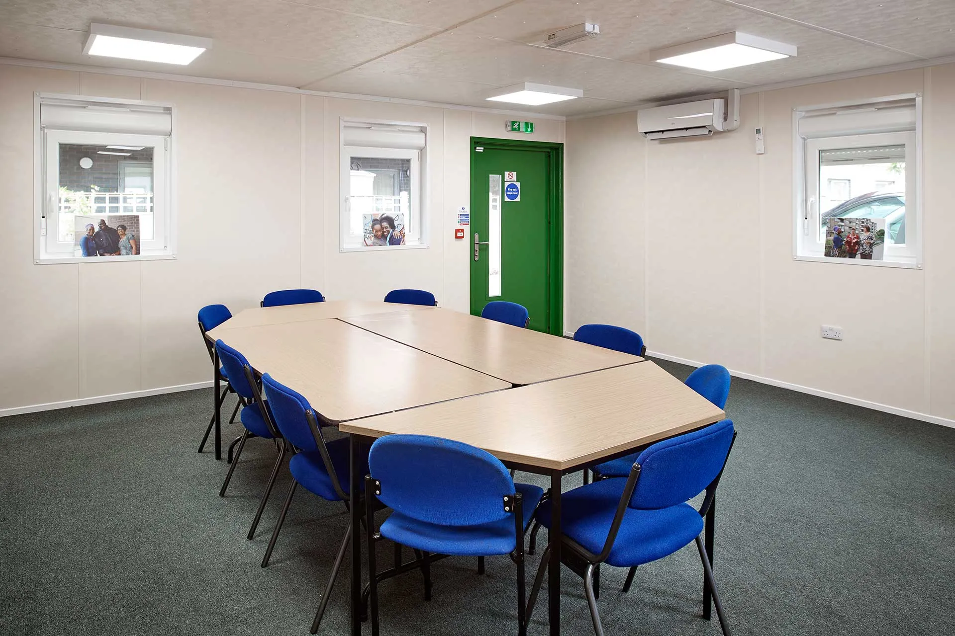 (3 vakken) Modulair gebouw conform de regelgeving - obrazek 3