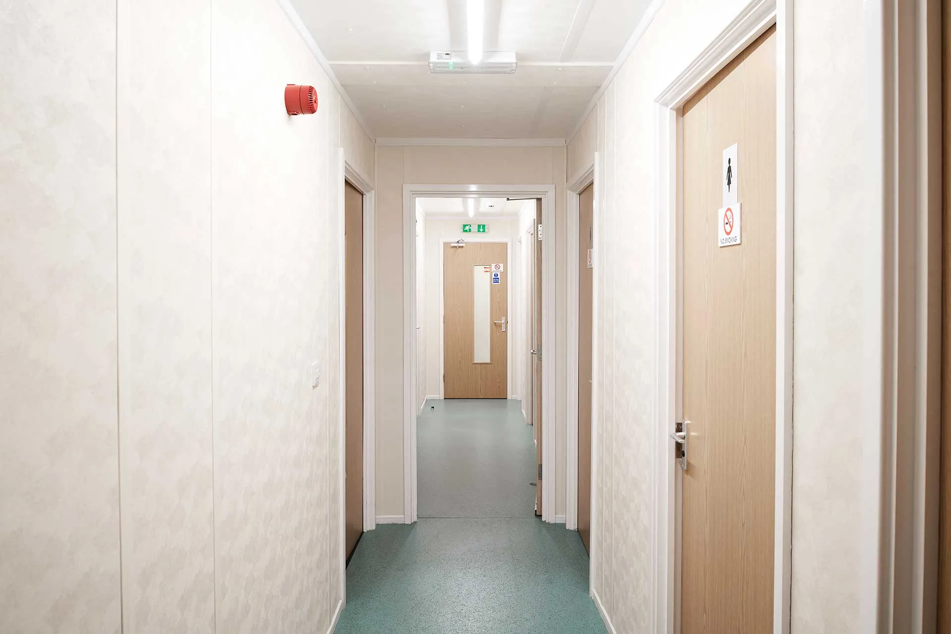 (3 vakken) Modulair gebouw conform de regelgeving - obrazek 4