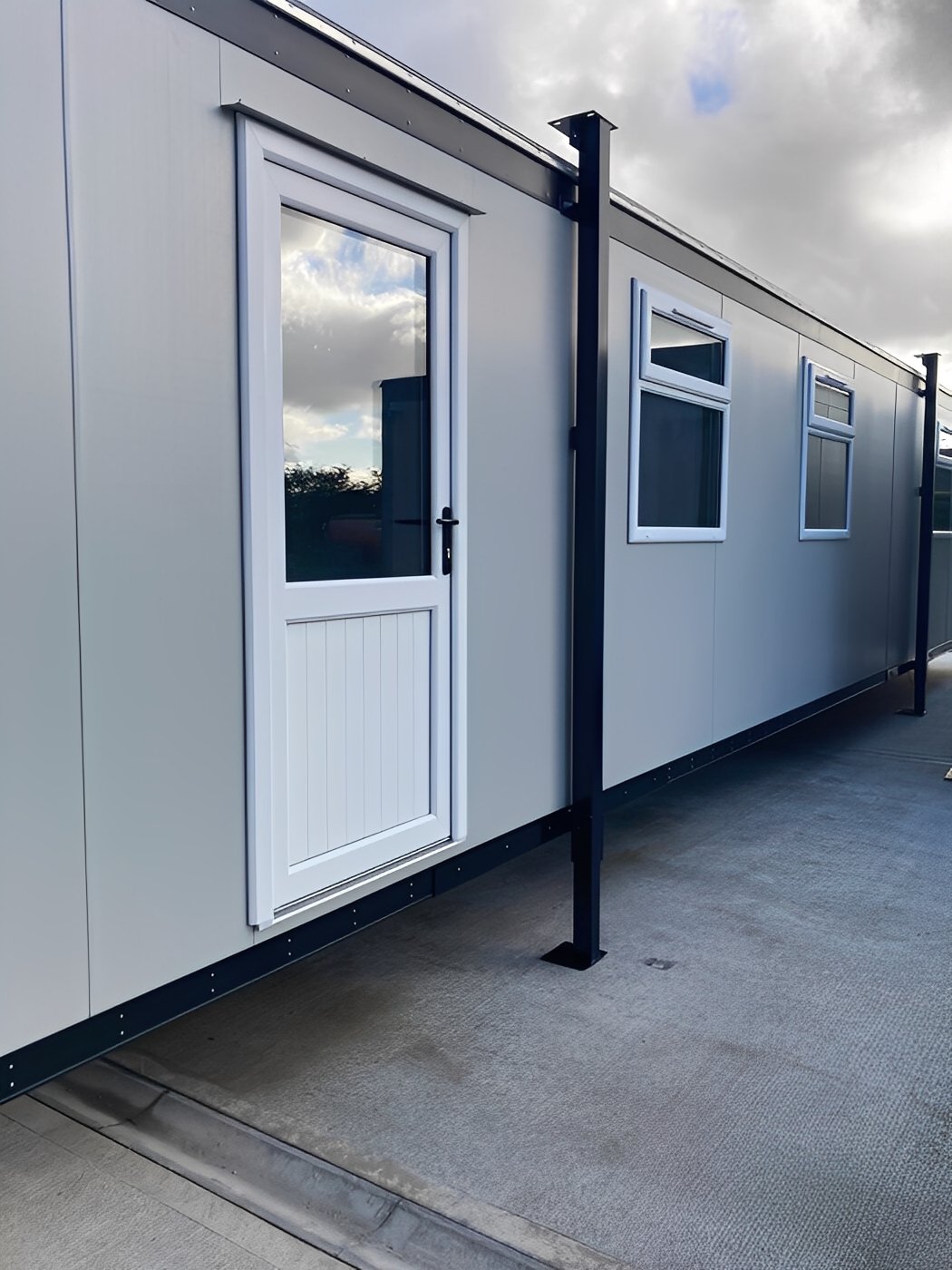 40Ft x 10Ft Jackleg-kantoorcabine - Afbeelding 2