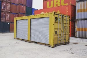 Gele 20ft container – Dubbele roldeur aan de zijkant