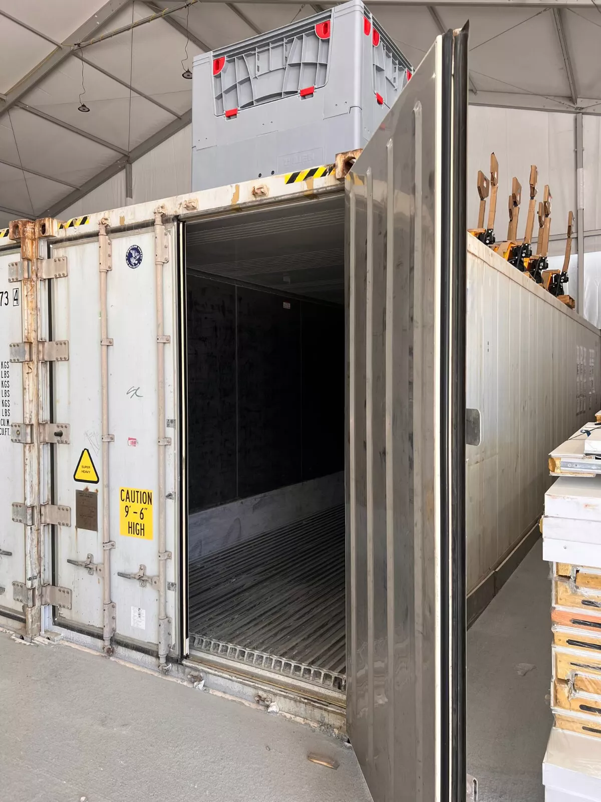 40ft High Cube gekoelde opslagcontainerdrager Primeline YOM - Afbeelding 2