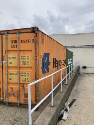 Zeecontainers te koop