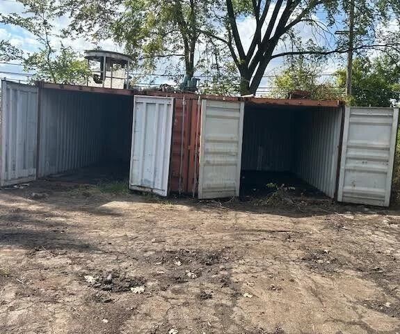 20 zee- en opslagcontainers – 8 stuks beschikbaar